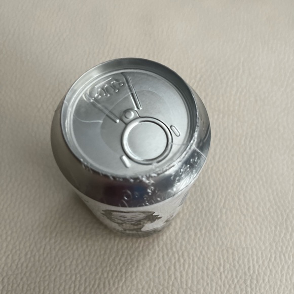 NWT - Funko Pop! Soda The Addams Family - Morticia Addams - Limited Edition - Picture 3 of 6